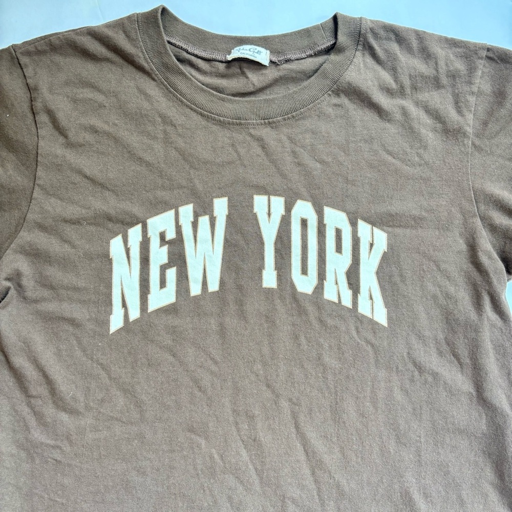 Brandy Melville Chloe New York top